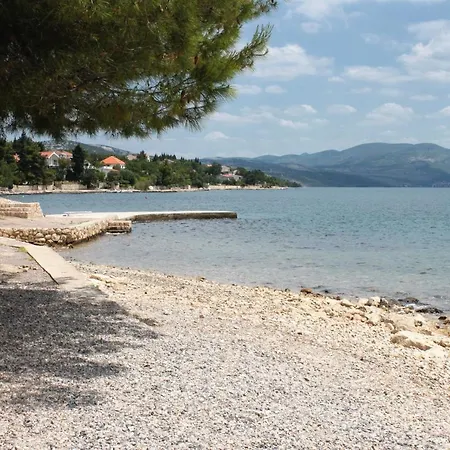 With Parking Space Maslenica, Novigrad - 11089 Апартаменты *